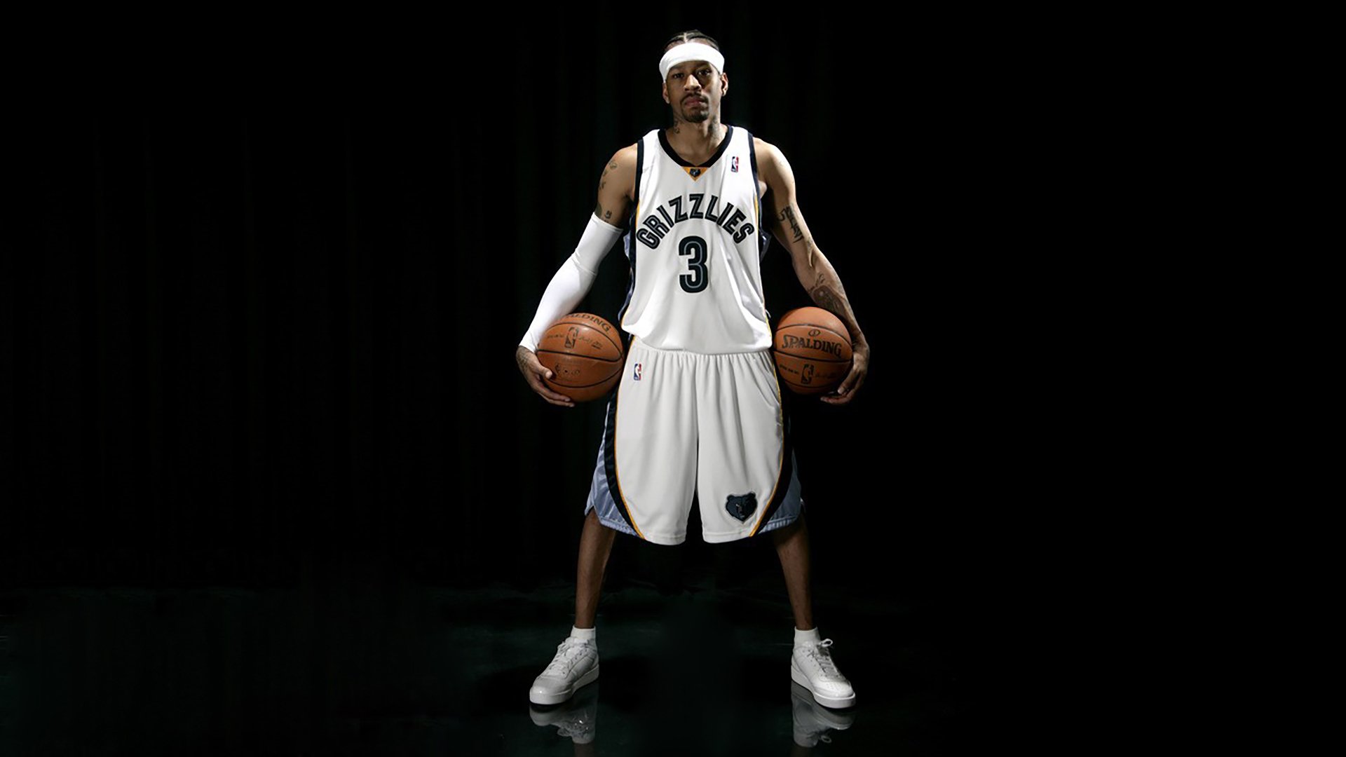 3胜3负西部第九!快船休赛期补强成笑话,保罗大洛低效,比尔遭雪藏